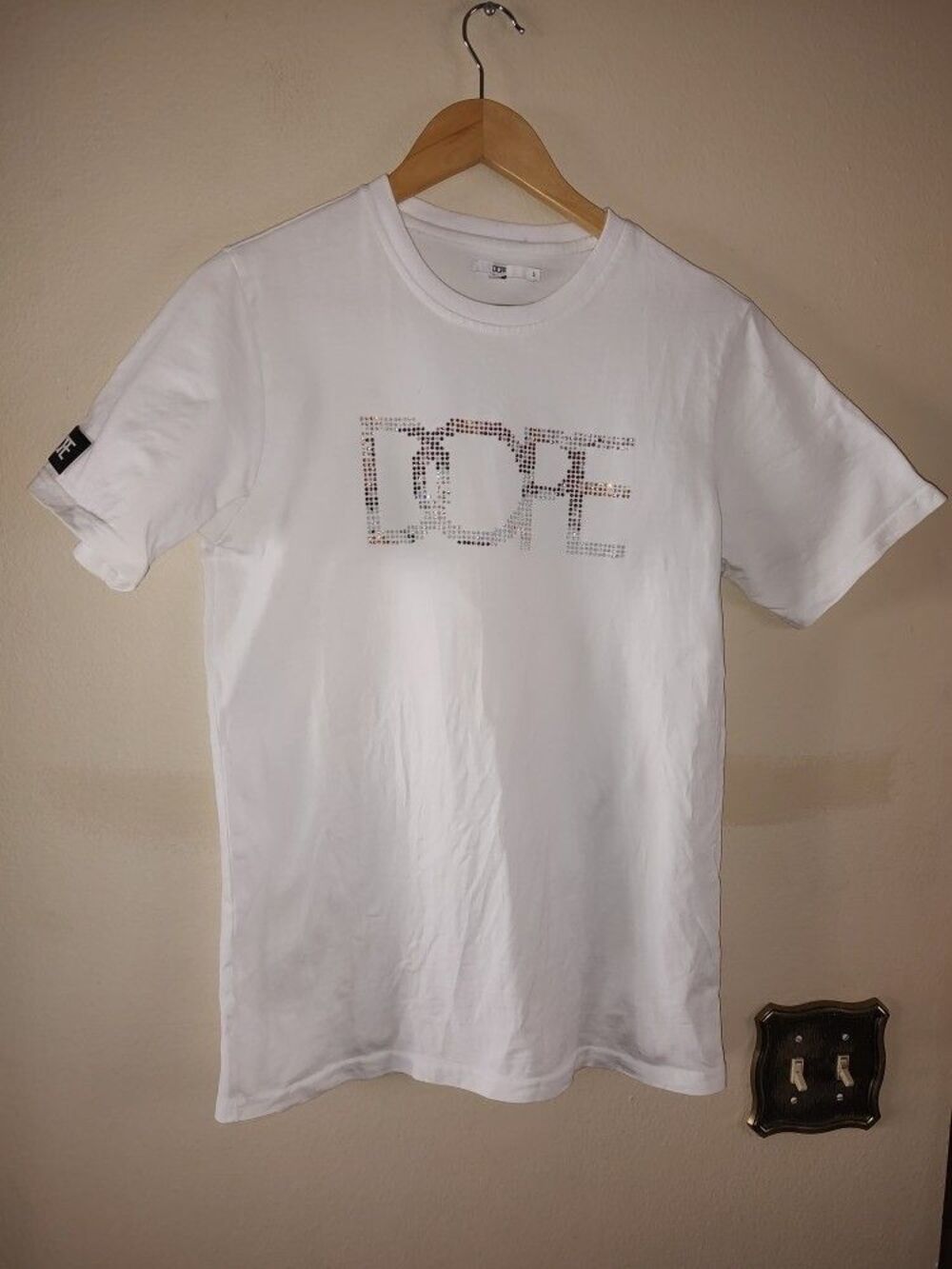 Men's Dope Crystal Logo White 100% Cotton T Shirt Size S See description